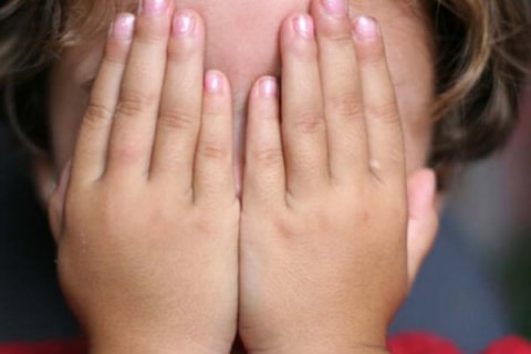 Padre picchia a morte il figlio di 8 anni: "E' effeminato" - padre uccide figlio 1 - Gay.it