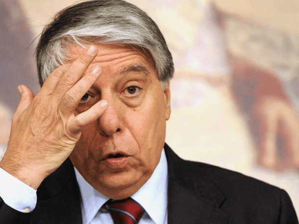 Unioni civili: l’attacco di NCD e i distinguo del PD
