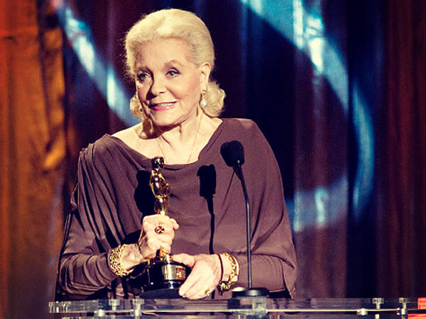 Muore Lauren Bacall, era l’ultima delle icone di Vogue ancora in vita
