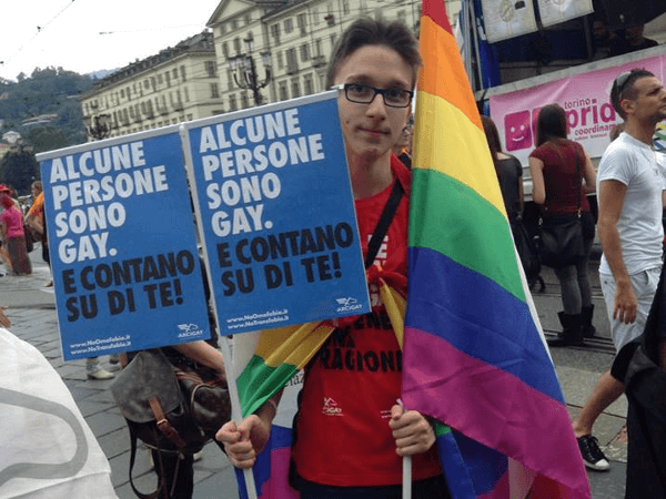 Coming out day: dichiarati, lo sgabuzzino puzza