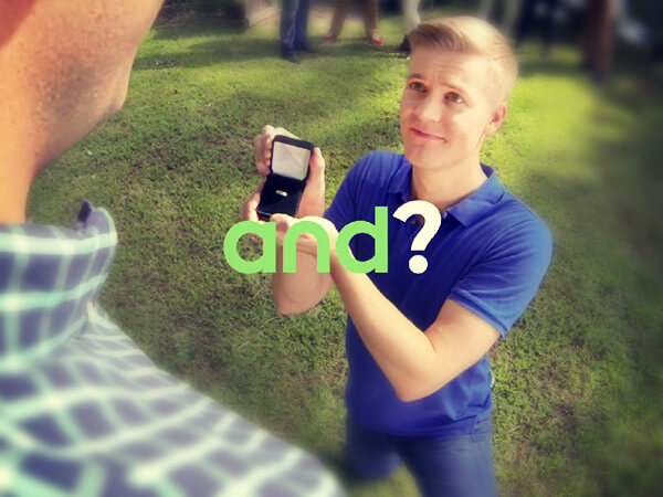 Una coppia gay nel nuovo spot di Android (Google)