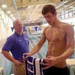 Il gigantesco Michael Phelps - Thumbnail