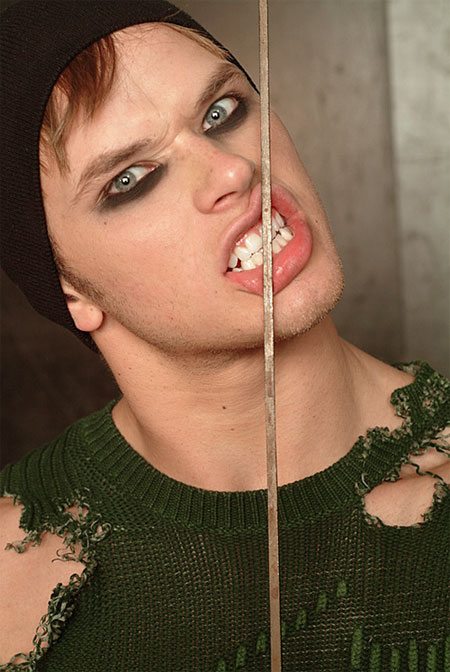 Kellan, da vampiro a modello