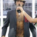 GF9: le immagini degli uomini nella casa - Thumbnail