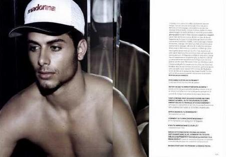 Jesus Luz su L&rsquo;Officiel Homme