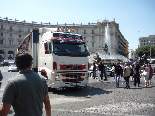 Roma Pride 2009 I carri
