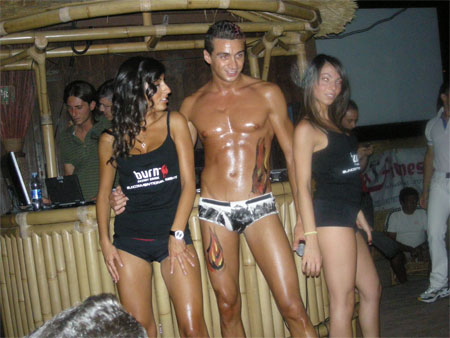 Burn@ unconventional nights al Jamaica
