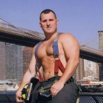 Sexy calendario 2010 per i pompieri di NYC - Thumbnail