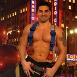 Sexy calendario 2010 per i pompieri di NYC - Thumbnail