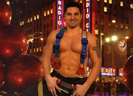 Sexy calendario 2010 per i pompieri di NYC