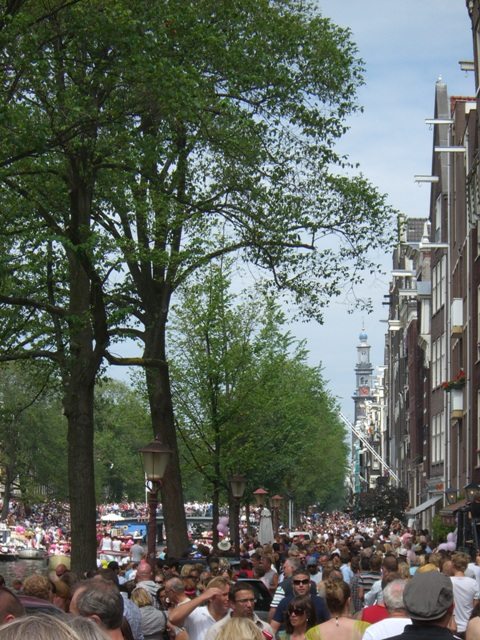 Amsterdam e il suo Gay Pride sui battelli