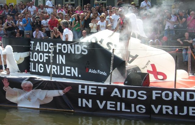 Amsterdam e il suo Gay Pride sui battelli
