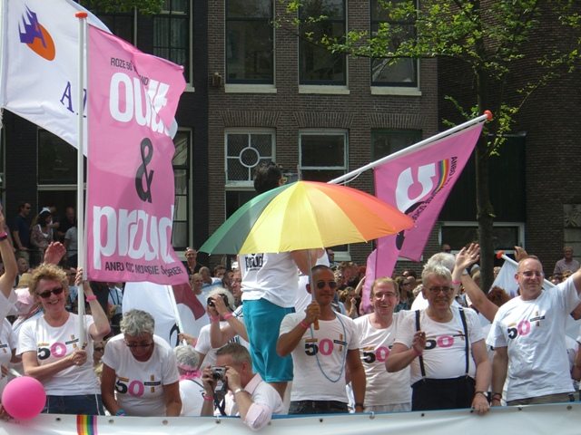 Amsterdam e il suo Gay Pride sui battelli