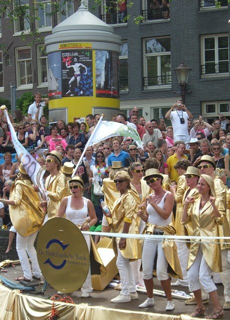 Amsterdam e il suo Gay Pride sui battelli