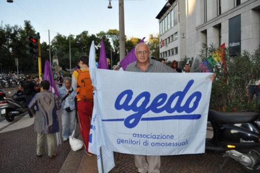 Il sit in al Consolato spagnolo