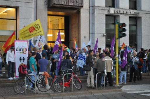 Il sit in al Consolato spagnolo