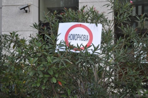 Il sit in al Consolato spagnolo