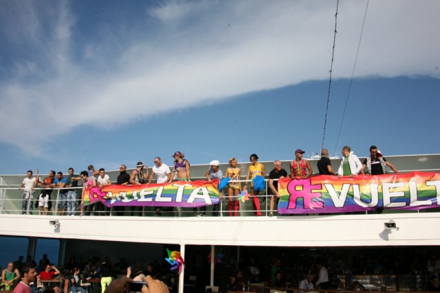 REvuelta - Final Party