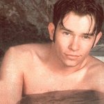 Muore misteriosamente Stephen Gately, cantante dei Boyzone - Thumbnail