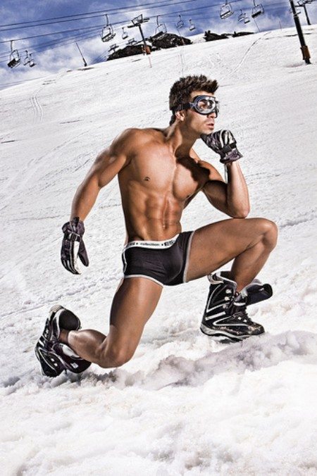 Es affronta il freddo in underwear