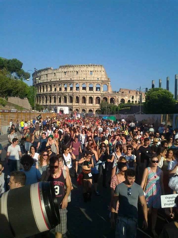 Le immagini pi&ugrave; belle del Roma Pride 2013