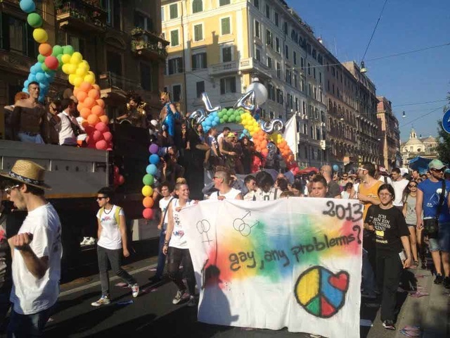 Le immagini pi&ugrave; belle del Roma Pride 2013