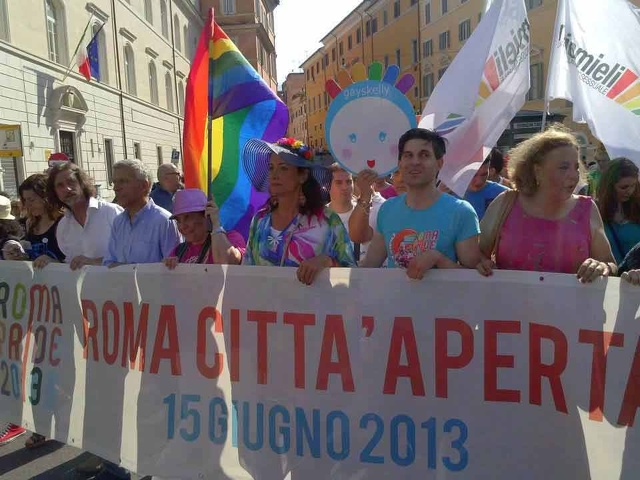 Le immagini pi&ugrave; belle del Roma Pride 2013