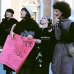 30 anni fa il primo gay pride. Le foto dello storico evento - Thumbnail