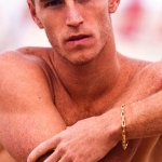 Rodrigo, dal pallone alla cover di T&ecirc;tu - Thumbnail