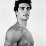 Le aderenze di Roberto Bolle in edizione limitata - Thumbnail