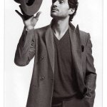 Il fascino di Claudio Santamaria emerge su Vogue Italia - Thumbnail