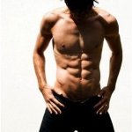 Julian Jil tra capoeira, moda e teatro - Thumbnail