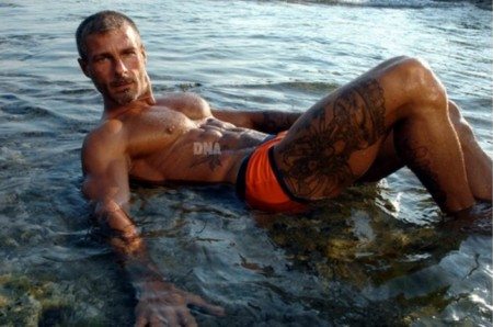 Scappare dall'isola a 43 anni