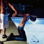 Pistole, caramelle e nudit&agrave; per Steven Klein - Thumbnail