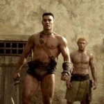 Prima scena di sesso gay tra gladiatori in "Spartacus" - Thumbnail
