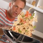 Simone Rugiati, sexy chef naufragato tra i vip - Thumbnail
