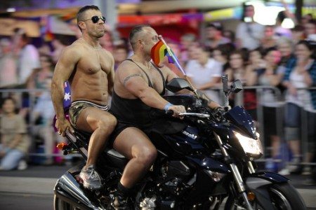 Il folle Mardi Gras di Sydney