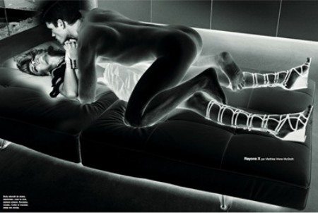 Modelli a nudo, la moda vista ai raggi X