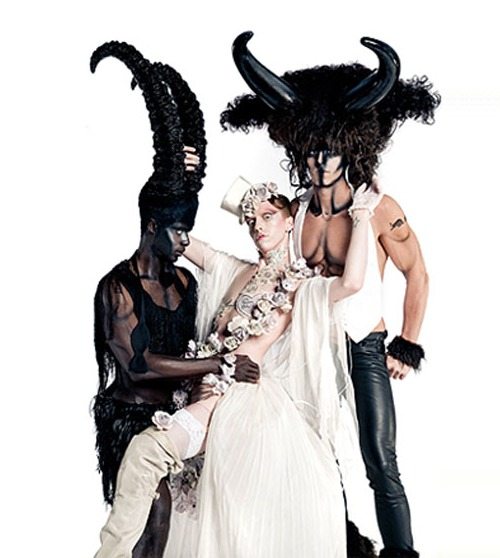 Al via il Life Ball, ed &egrave; sempre festa