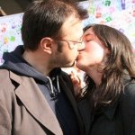 Le foto dei baci vietati a Bergamo - Thumbnail