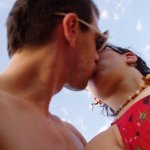 Le foto dei baci vietati a Bergamo - Thumbnail
