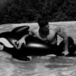 Ygor, corpo a corpo con la balena per Didio - Thumbnail