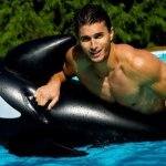 Ygor, corpo a corpo con la balena per Didio - Thumbnail