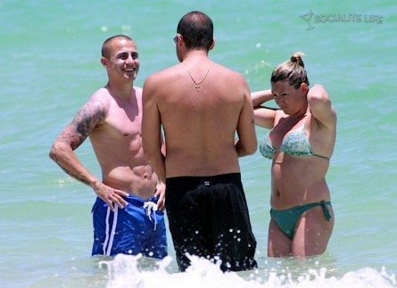 Cannavaro ci regala il primo torso nudo della stagione