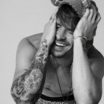 Un colpo al cuore per Mateus, anzi sei. - Thumbnail