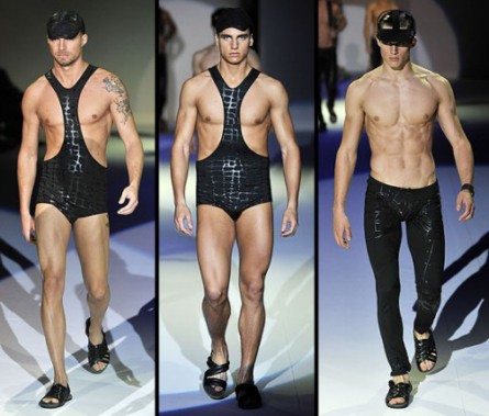 Nudi e leather per l'estate Armani