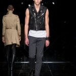 Militari e motociclisti per Burberry - Thumbnail