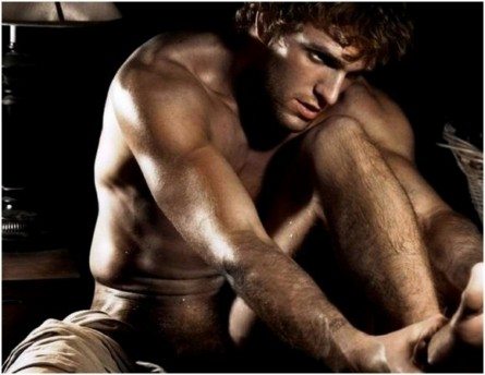 Rudi, nudi e villosi. I sexy cowboys di Paul Freeman