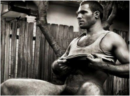 Rudi, nudi e villosi. I sexy cowboys di Paul Freeman