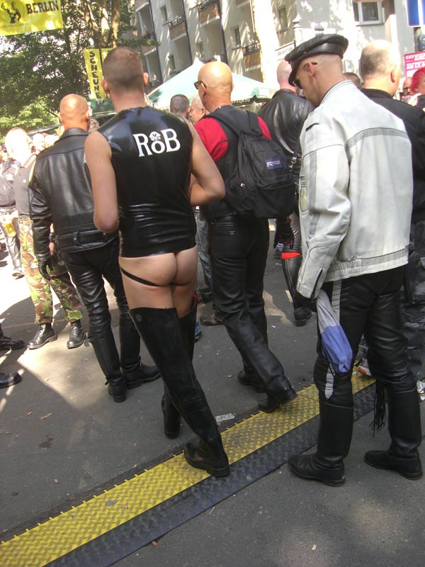 Pelle, fetish e borchie: ecco il Folsom Europe